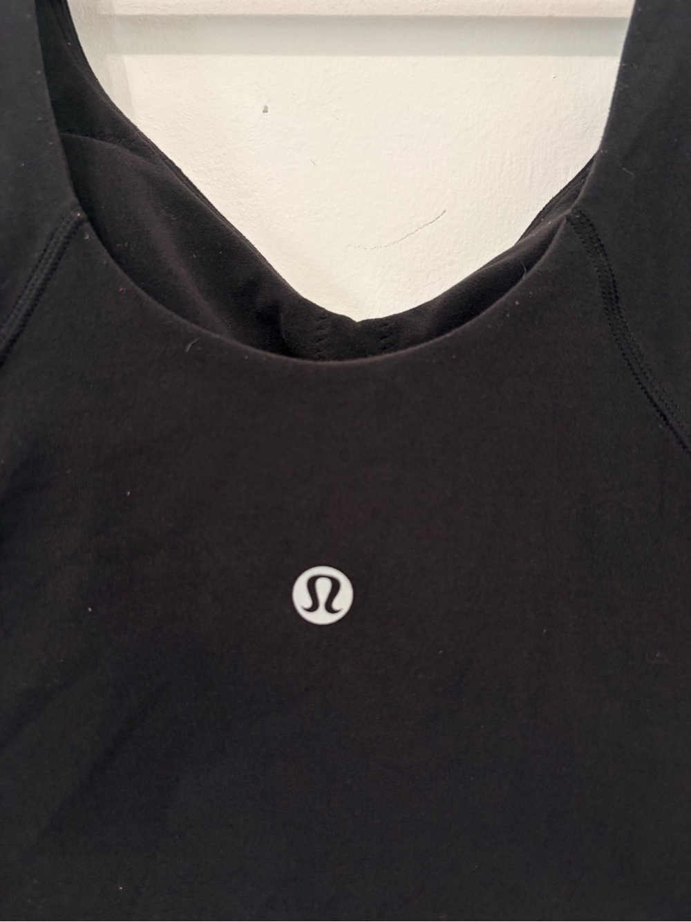 Lululemon Align Tank Sz 6 Black EUC - Picture 6 of 6